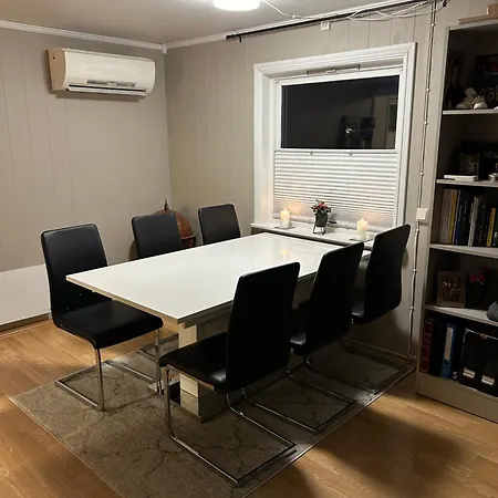 Nydelige Tromsdalen - Rom I Enebolig Tromso